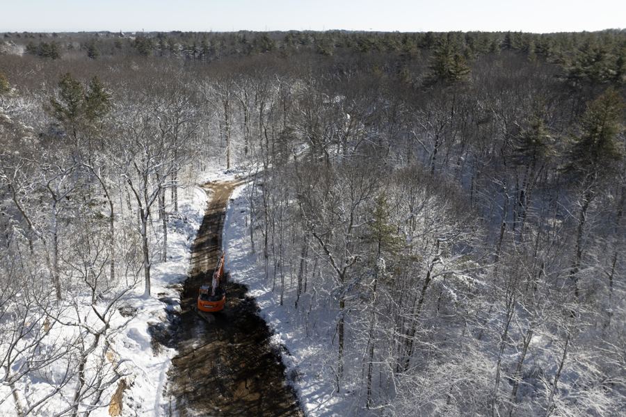 The road in winter, seen from above.